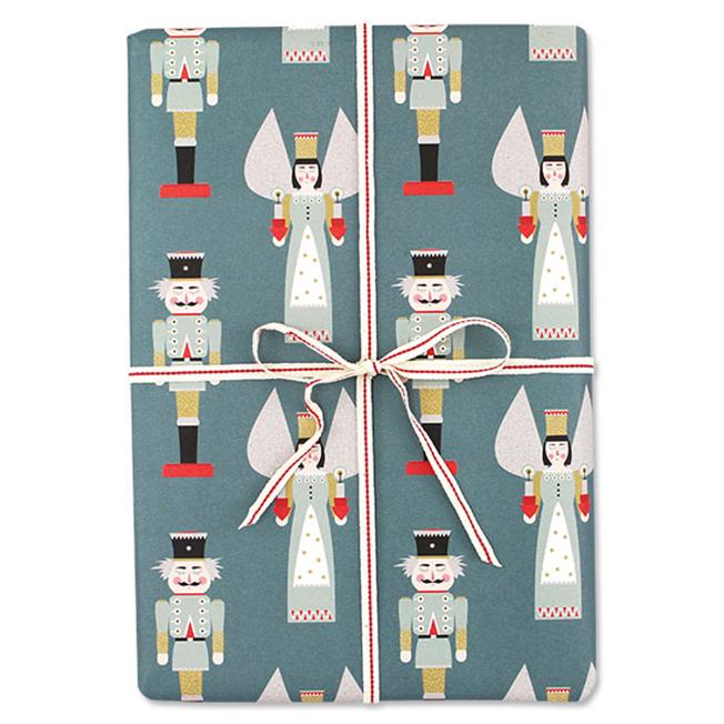 ava yves geschenkpapiere engel nussknacker blau wunderschoen-gemacht