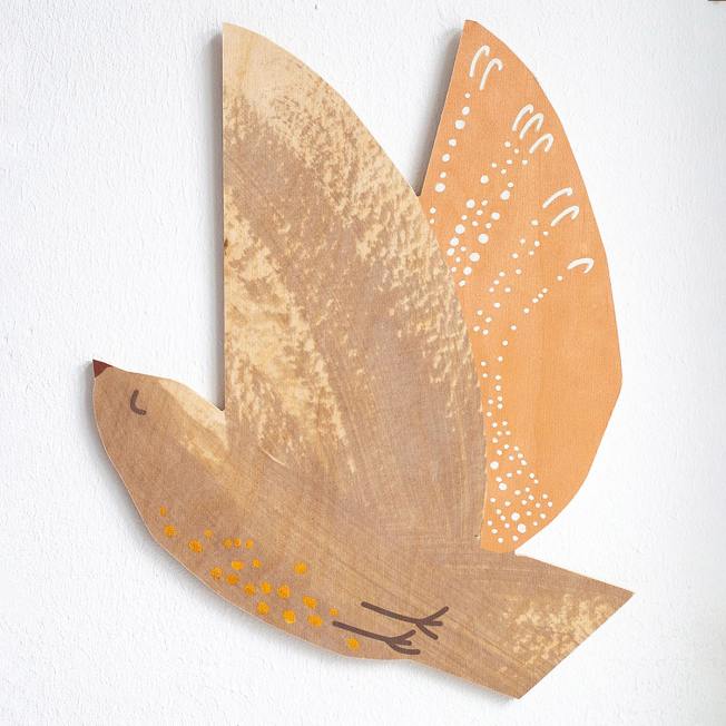 Kaisu Mari wandschmuck soulbird vogel helmi goldene Punkte wunderschoen-gemacht
