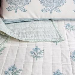 rozablue tagesdecken quilts edelweiss streifen blau wunderschoen-gemacht
