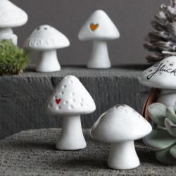 good old friends mini winter glueckspilze porzellan wunderschoen-gemacht