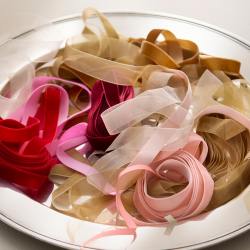 bungalow dk samt geschenkband rosa  wunderschoen-gemacht bungalow dk samt geschenkband rosa  wunderschoen-gemacht