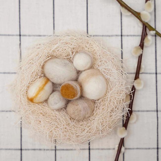 jurianne matter osternest gefilzte ostereier neutral wunderschoen-gemacht