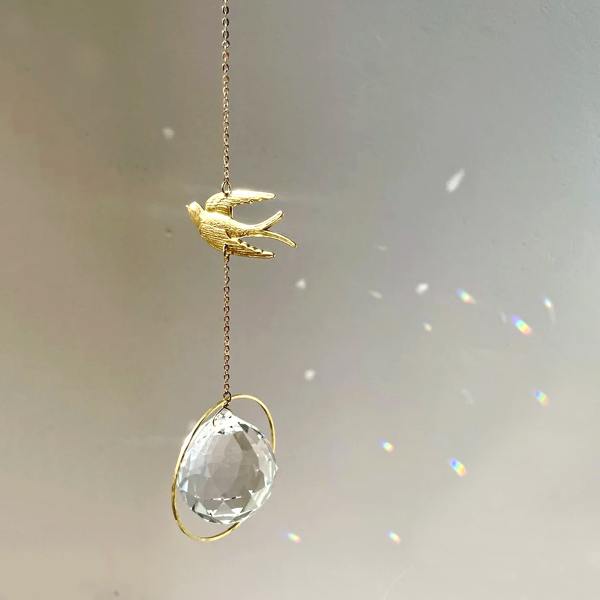 von lani sonnenfaenger suncatcher kristalle goldener vogel schwalbe wunderschoen-gemacht