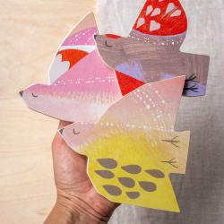 Kaisu Mari wandschmuck mini soulbird vogel saima gelb rosa wunderschoen-gemacht