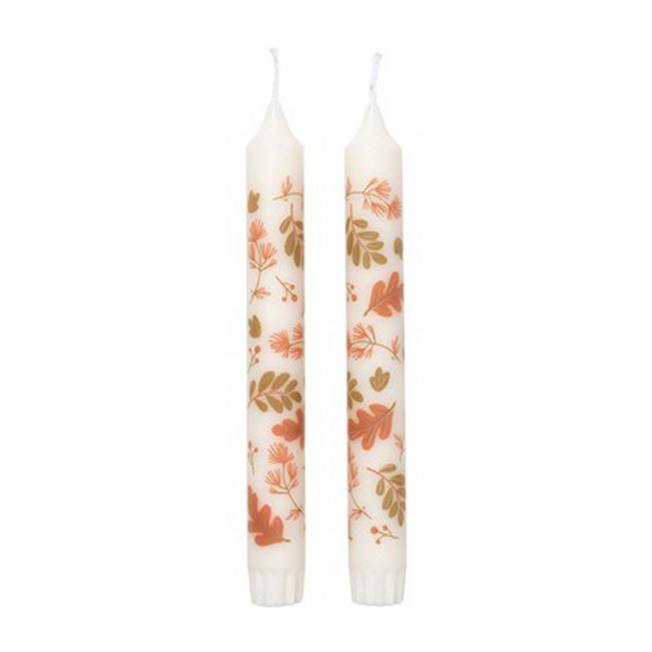 broste Copenhagen blaetter beeren kerzen autumn leaves wunderschoen-gemacht