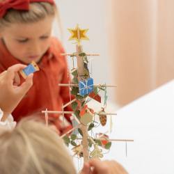 Jurianne Matter bastelset Adventsbaum Adventskalender wunderschoen-gemacht