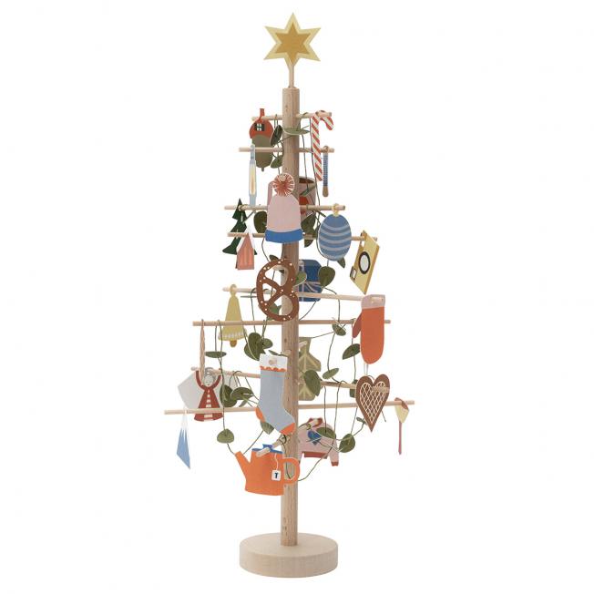 Jurianne Matter bastelset Adventsbaum Adventskalender wunderschoen-gemacht