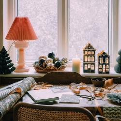 bungalow dk lichthaus bemaltes lebkuchen metall haus  wunderschoen-gemacht